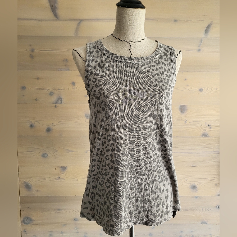 Current/Elliott "The Muscle Tee" Distressed Leopard Tank size 2 (=Medium)